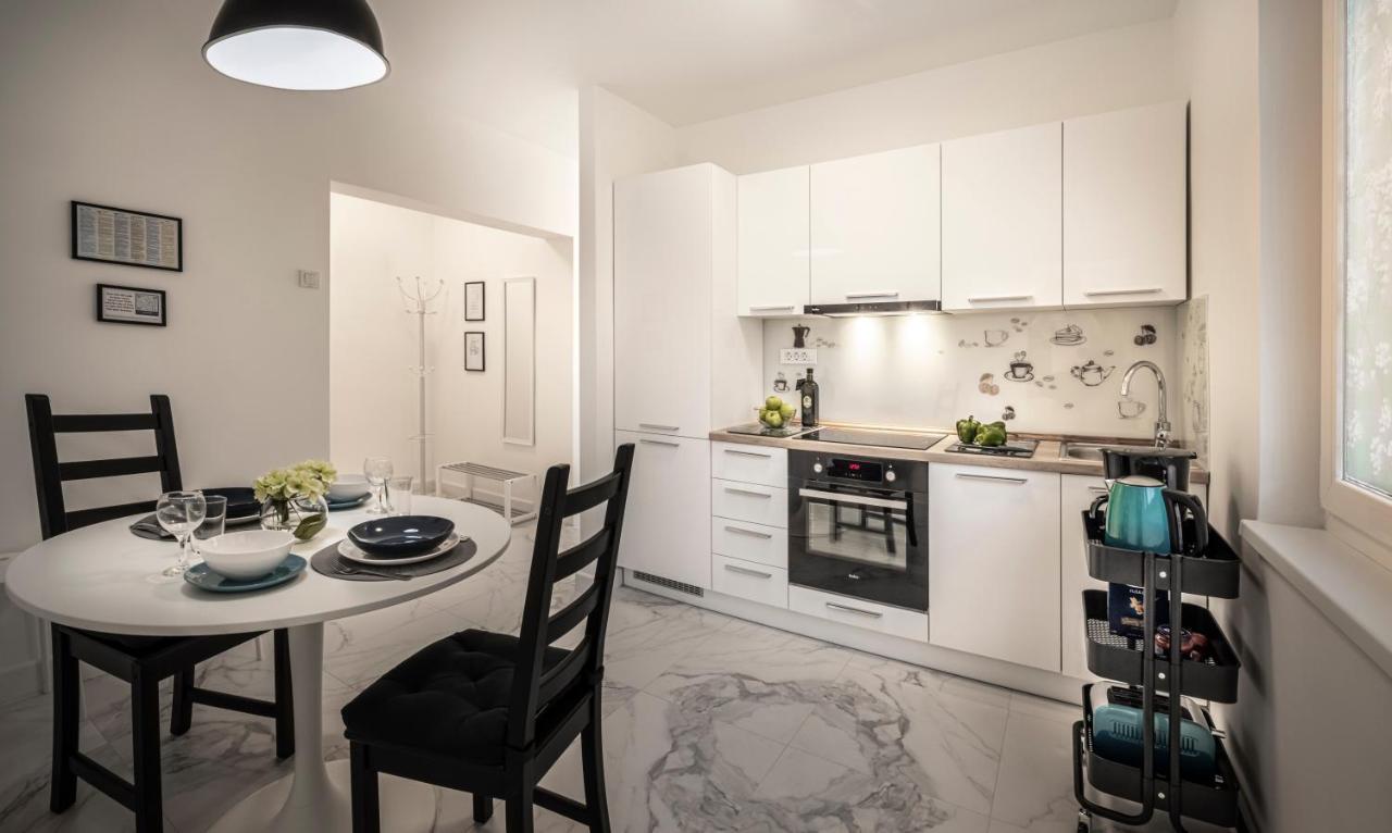 Bilini Castropola Apartment エクステリア 写真